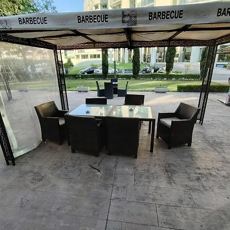 Съни Бийч Плаза Apartment
